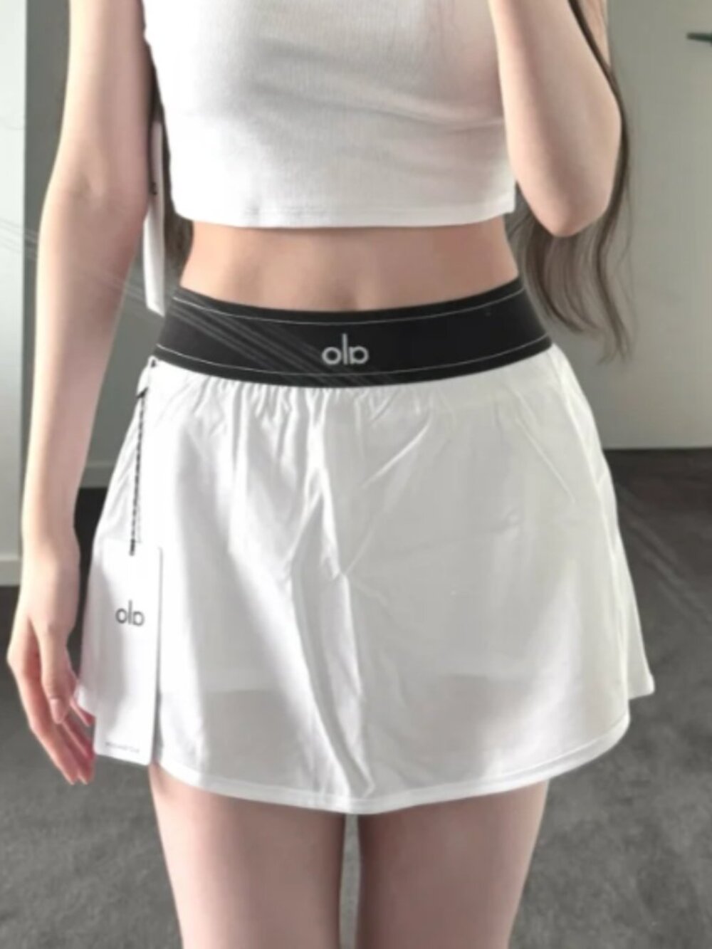 š„ALO Yoga Match Point Tennis Skirt White NWTš¤Everyday Mini Skirt - Picture 2 of 7